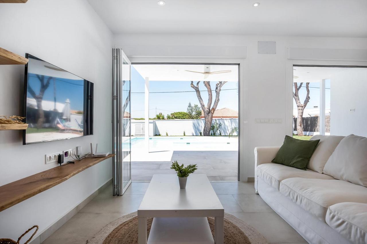 הוילה קוניל דה לה פרונטרה Casa Robert מראה חיצוני תמונה
