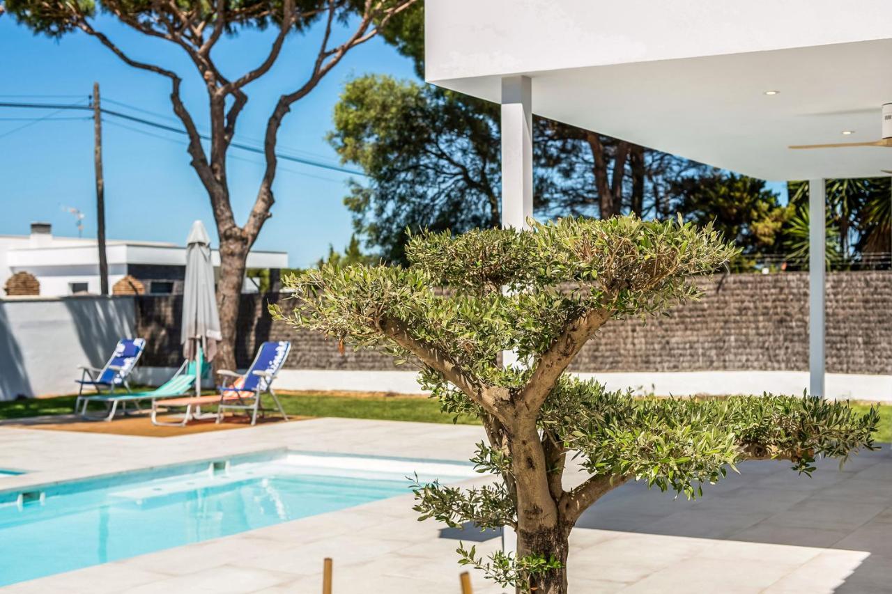 הוילה קוניל דה לה פרונטרה Casa Robert מראה חיצוני תמונה